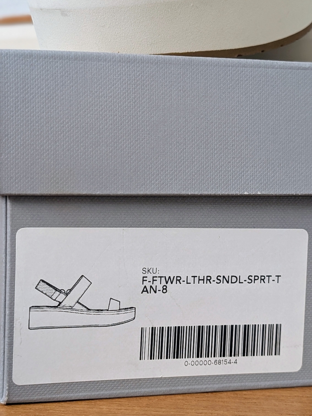 (NEW IN BOX♥️) Everlane Tan Leather Platform Sport Sandals Size 8 Never Worn - Picture 9 of 9